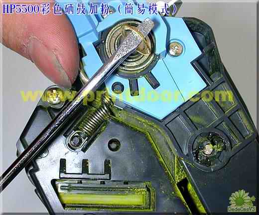 HP5500彩色激光打印机硒鼓加粉教程