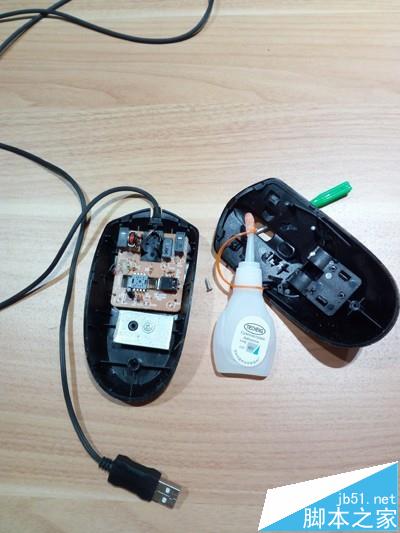 鼠标滚轮坏了该怎么拆解维修?
