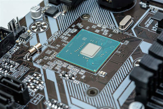 Intel B360主板性能怎么样？英特尔B360主板详细评测图解