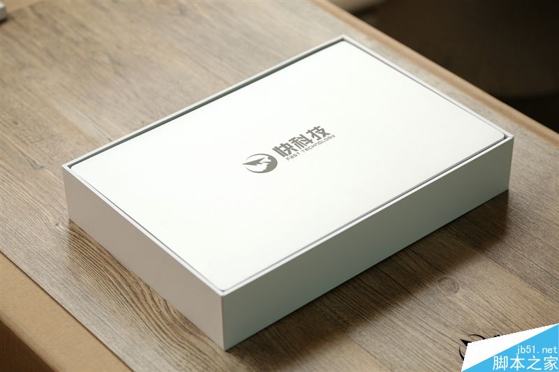 升级最新Win10系统的小米笔记本Air全面评测:超值！