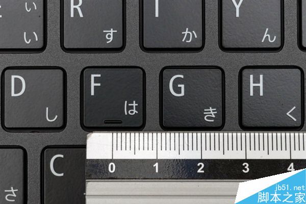 全球最轻13寸变形本LAVIE Hybrid Zero图赏:重量仅为769克