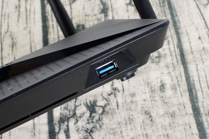 更适合用户选择的产品 D-Link DIR-882路由器详细解析揭晓