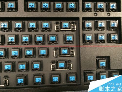 机械键盘脏了怎么清理？机械键盘清洗的详细教程