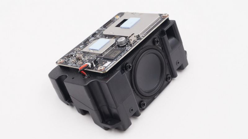 小米小爱触屏音箱内部做工好不好 小米小爱触屏音箱拆解全过程评测