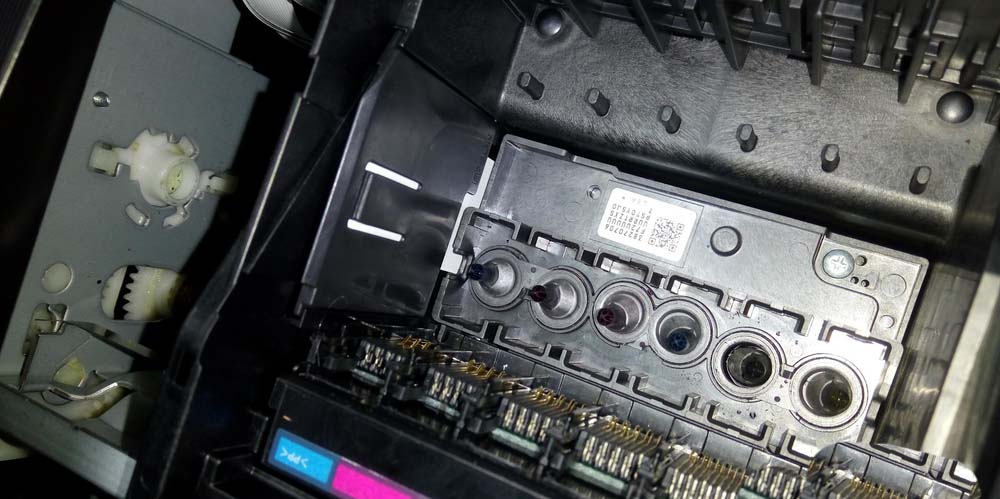 EPSON爱普生R330打印机怎么更换喷头?