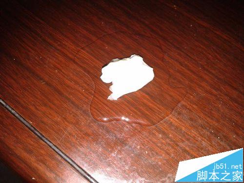 笔记本太热怎么使用水敷降温?