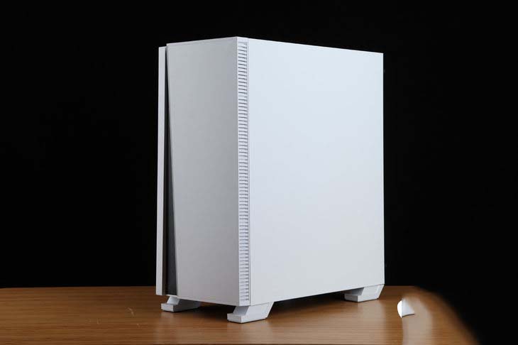 享受RGB灯效带来的澎湃激情 鑫谷套件酷炫光污染装机详细图文评测