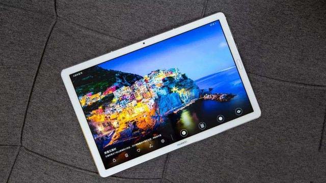 华为M6和ipad mini5哪款值得买 华为M6和ipad mini5对比评测
