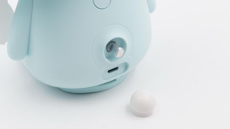 天猫精灵儿童智能音箱TG_A1内部做工怎么样 儿童智能音箱TG_A1拆解图解评测