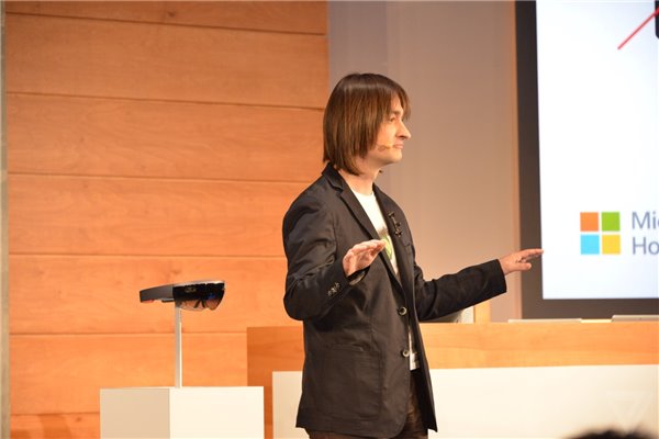 WP10/Win10消费者预览版发布会图文实录(附Win10发布会官方视频直播地址)