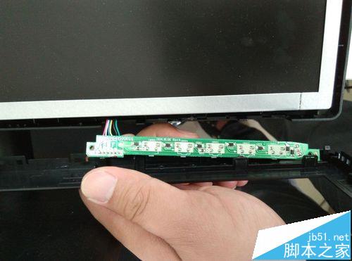 联想LS2014wD显示器该怎么拆机?