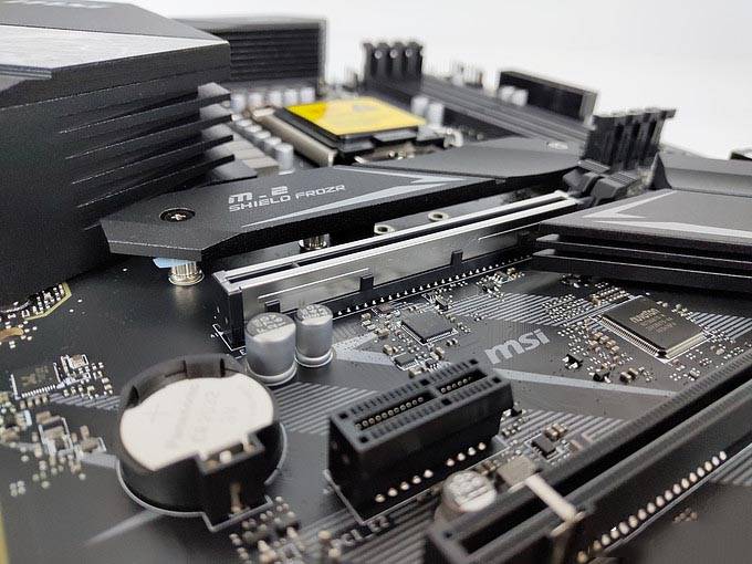 i7-10700K+微星MPG Z490 GAMING EDGE刀锋版主机配置教程