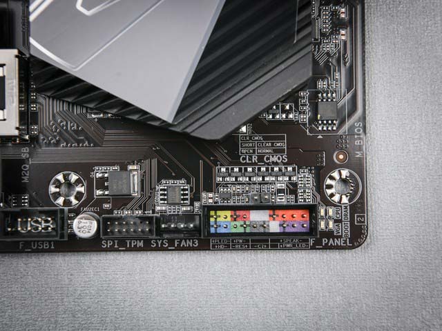 技嘉B460主板怎么样?技嘉B460 AORUS PRO AC详细图文评测