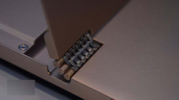 Win10平板之争：联想MIIX 700与微软Surface Pro 3哪个好？联想MIIX 700与微软Surface