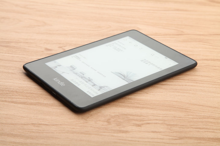 新增IPX8防水设计 亚马逊Kindle Paperwhite详细图文评测
