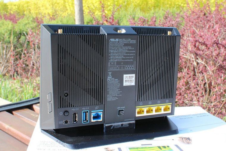 华硕RT-AC1900P值得买吗？华硕RT-AC1900P立式路由器全面图解评测