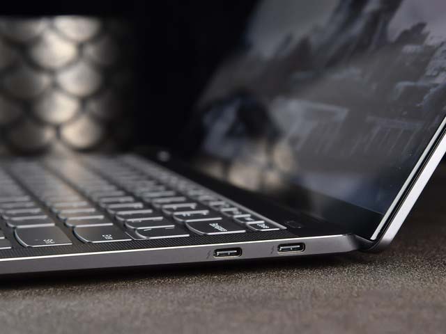 3D曲面屏尽显旗舰本色 联想YOGA S940详细图文评测