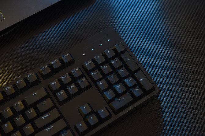 雷柏V808 RGB机械键盘值得买吗 雷柏V808 RGB游戏机械键盘评测