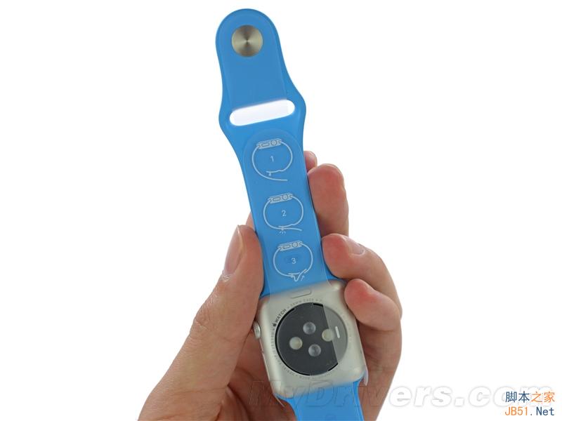 38毫米表盘的运动版apple watch详尽拆解：电池太失望了