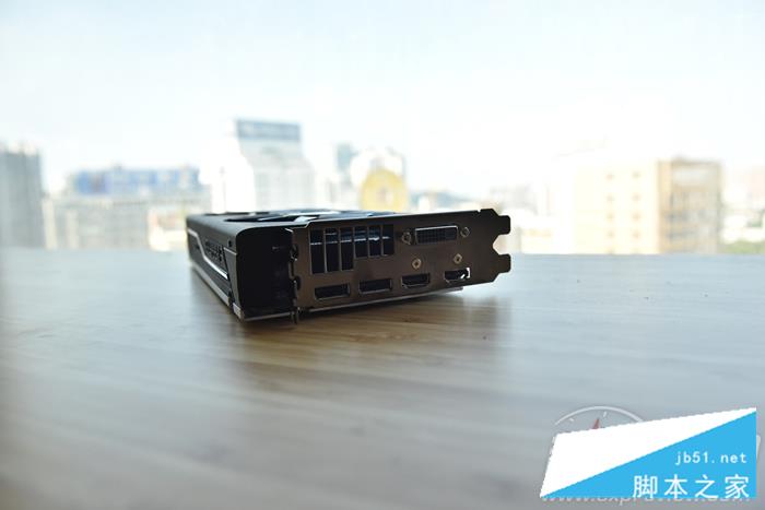 蓝宝石RX 470超白金显卡图赏+拆解图
