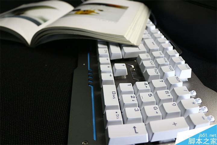 狼蛛F2009机械键盘怎么样？狼蛛F2009机械键盘全面深度评测