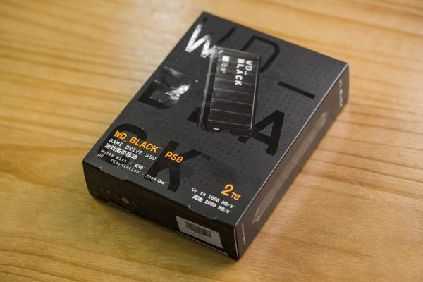 2GB每秒传输 WD_BLACK P50固态移动硬盘评测