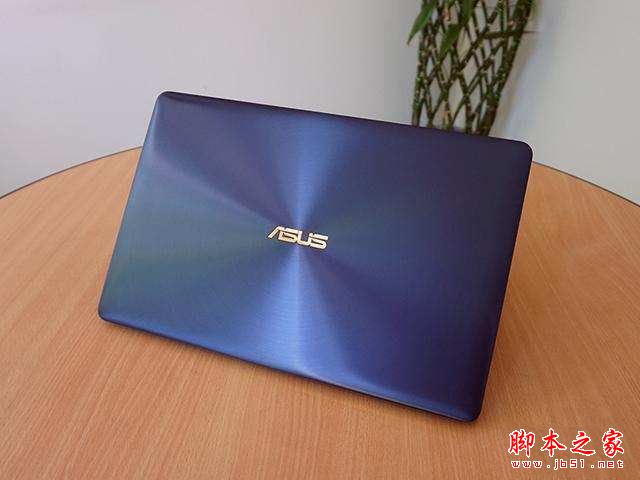 MacbookPro和华硕灵耀3 deluxe哪个值得买？灵耀3deluxe与苹果Macbook Pro区别对比