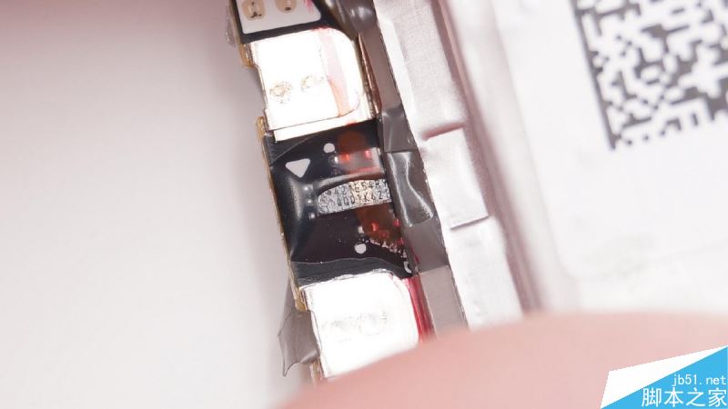 三星Galaxy Buds耳机内部做工如何 三星Galaxy Buds真无线蓝牙耳机拆解+评测