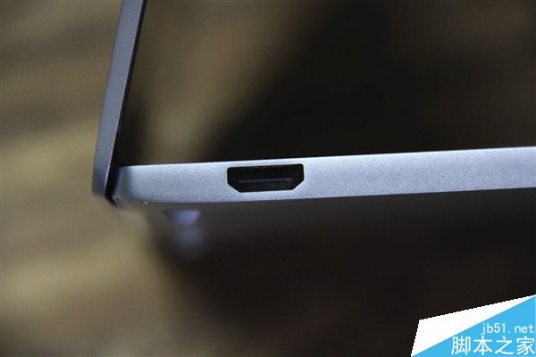 12.5英寸小米笔记本Air 4G版开箱图赏:全金属机身
