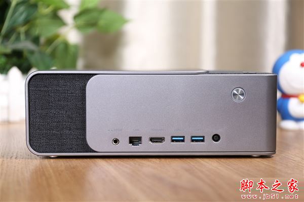 当贝投影F1开箱图赏 可投300英寸巨幕