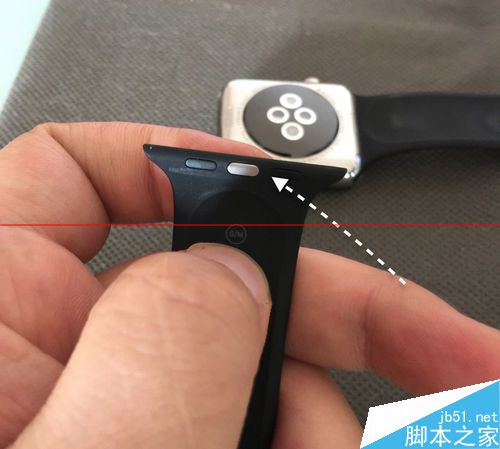 apple Watch苹果手表表带怎么更换？