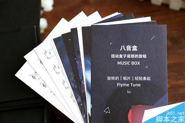 魅族原创音乐32GB OTG U盘开箱图赏 黑胶唱片设计逼格很高