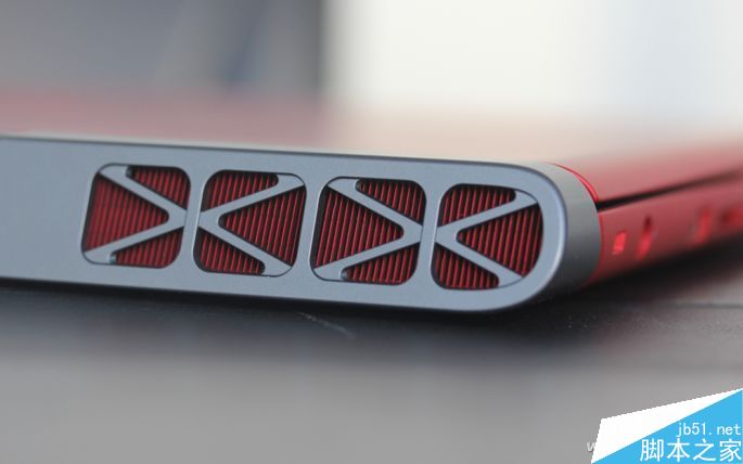 这款14英寸游戏本到底如何呢?戴尔游匣7466游戏本评测体验