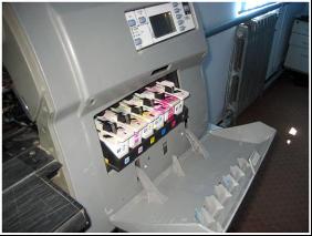 HP5000系列打印机连供墨盒如何排空气?
