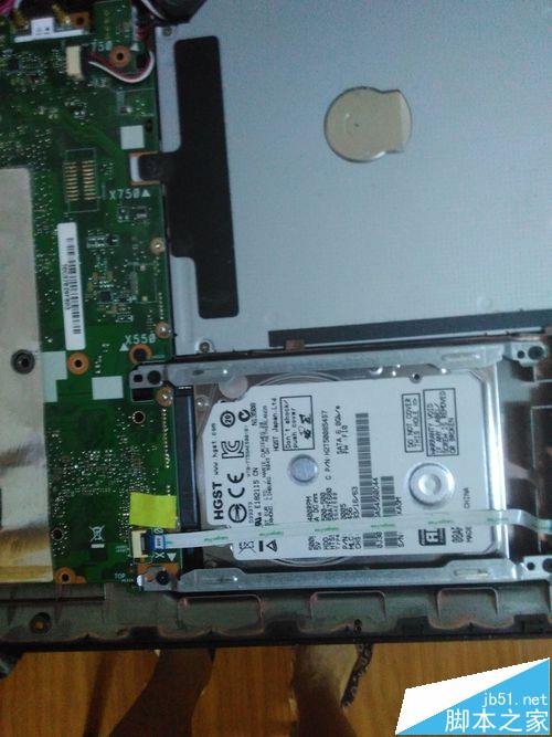 华硕笔记本怎么拆机清灰并涂抹硅胶?