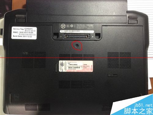 笔记本怎么换硬盘？戴尔DELL6220E拆机换硬盘的教程
