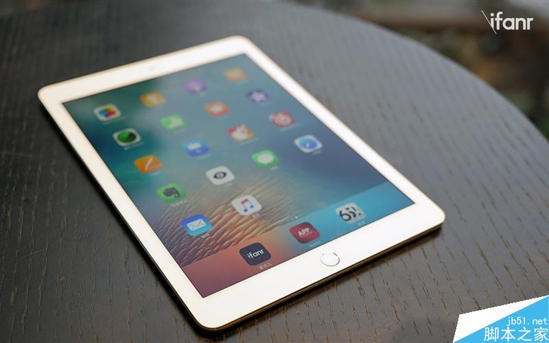 9.7英寸iPad Pro全面评测：背后的摄像头凸起遭吐槽