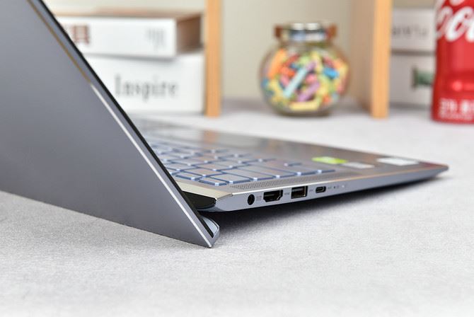 华硕灵耀Deluxe14钛金版值得入手吗 华硕灵耀Deluxe14钛金版性能全面评测