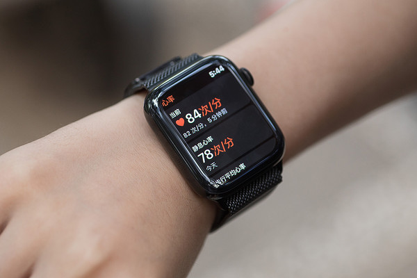 苹果Apple Watch Series 5到底值不值得买 Apple Watch Series 5上手使用体验评测