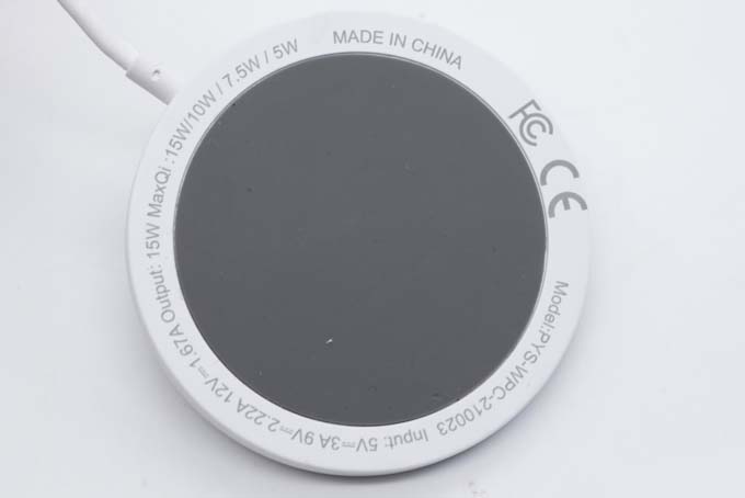 PYS鹏元晟MagSafe磁吸无线充电器使用测评
