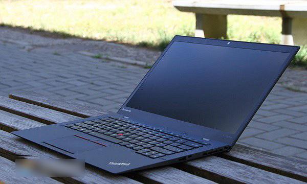 ThinkPad X1C做工如何？ThinkPad X1C 2015拆机图解