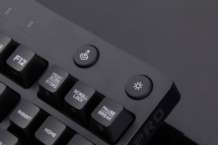 罗技G PRO键盘怎么样？罗技G PRO机械键盘使用优缺点评测