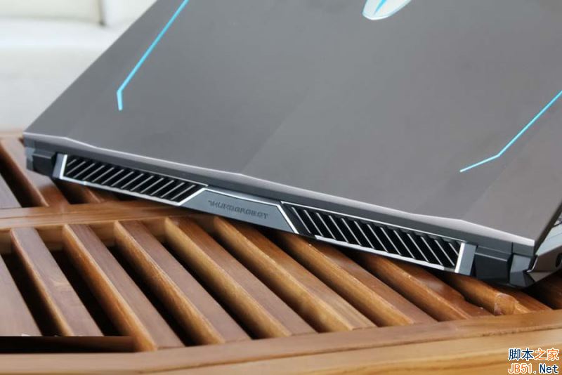 雷神Dino游戏本值不值得买?雷神Dino游戏本高清图赏