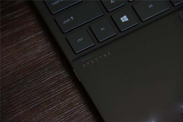 2017惠普Spectre x360 13-AC011TU二合一轻薄本全面深度图解评测