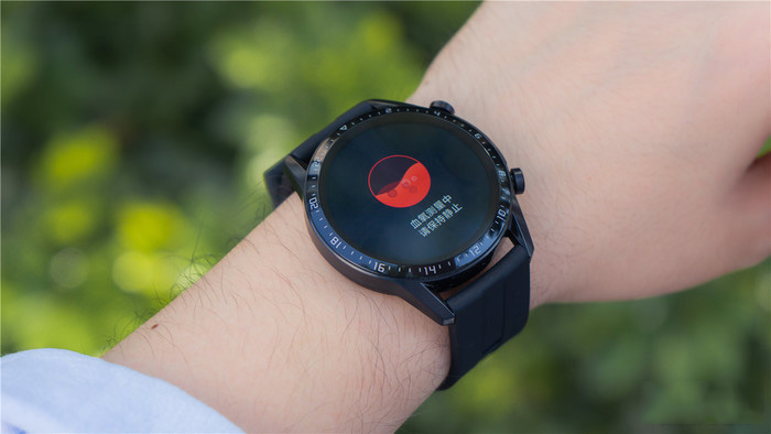 华为Watch GT 2评测:两周超长续航、支持早搏筛查、血氧饱和度监测