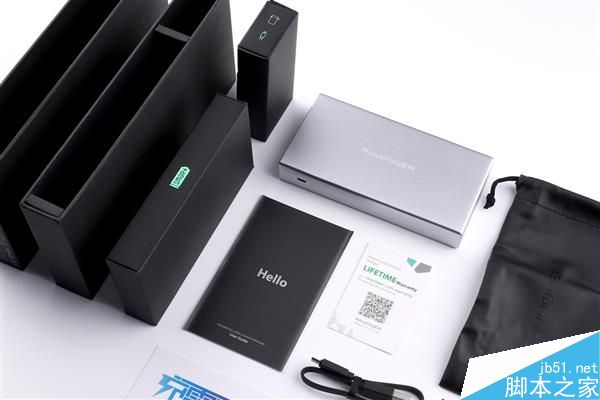 高逼格!RAVPower保时捷设计四口桌充与移动电源开箱图赏