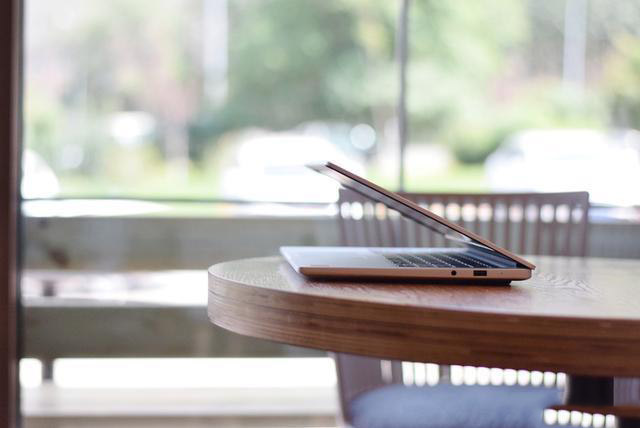 RedmiBook 14性能如何 RedmiBook 14笔记本使用体验及拆解评测