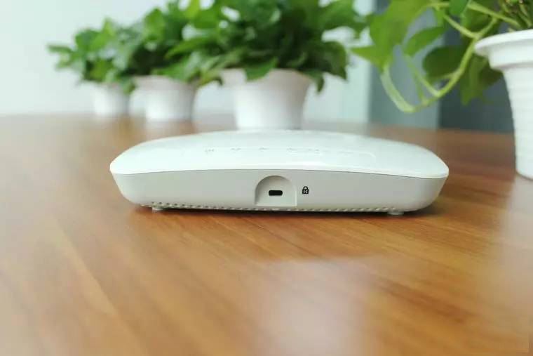 网件WAC510信号覆盖好不好？NETGEAR WAC510企业300平米办公网络实战评测