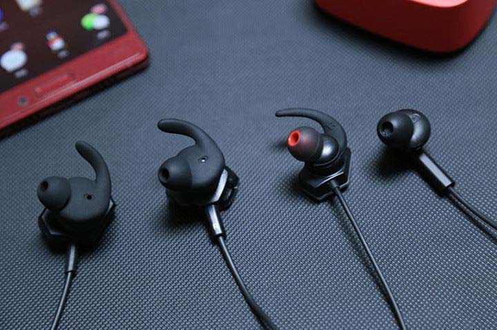 100至300元游戏耳机哪款值得买 四款耳机区别对比