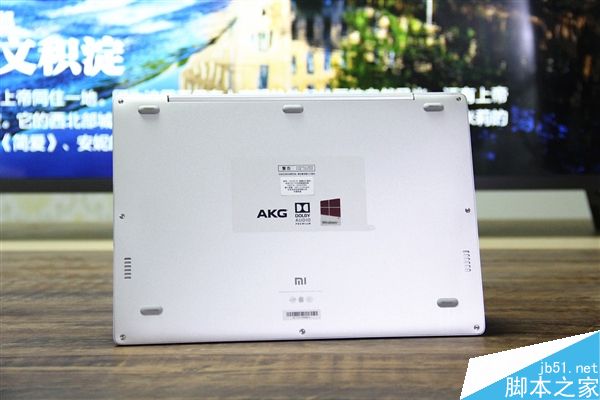 12.5英寸小米笔记本Air 4G版开箱图赏:全金属机身